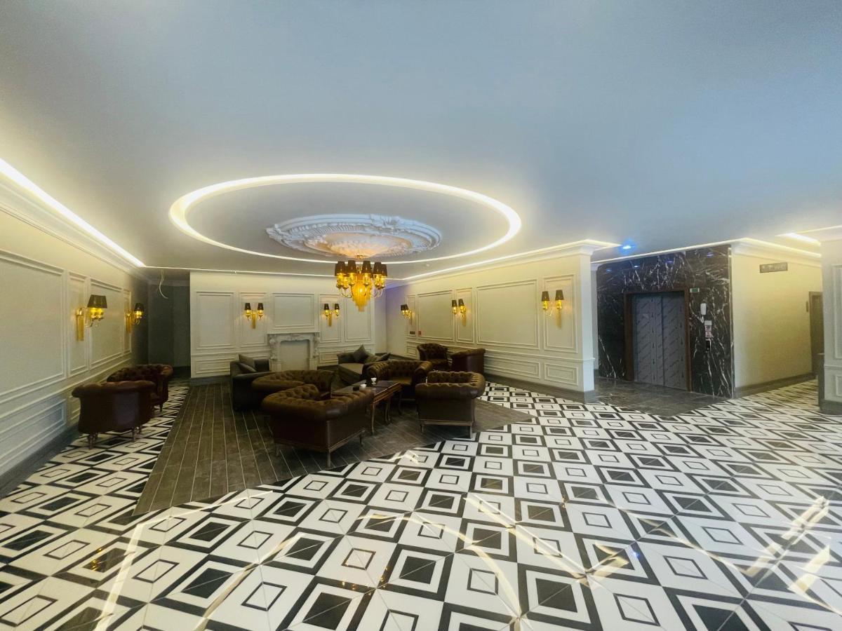 Отель Lala Grand